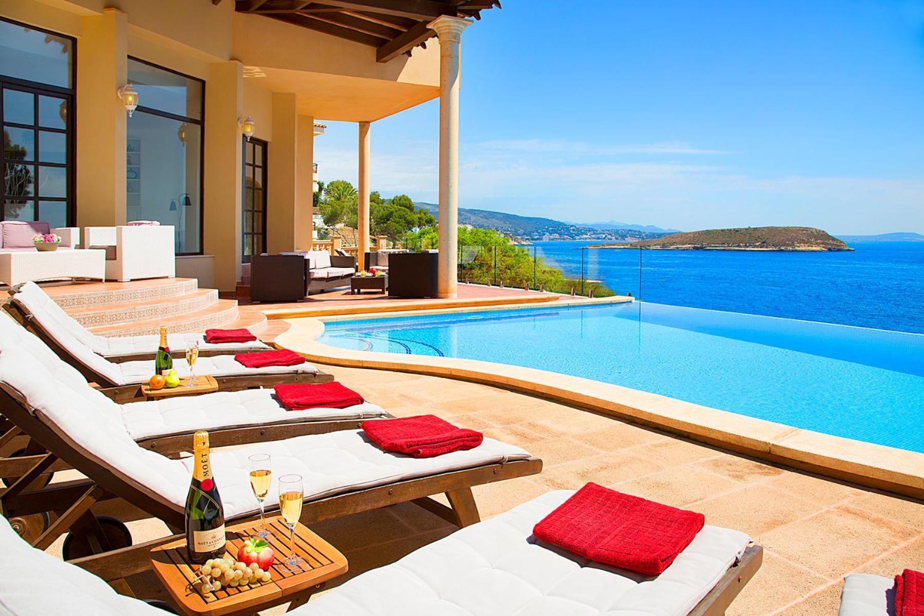 Villa Juan Carlos Cala Vinas  Eksteriør bilde
